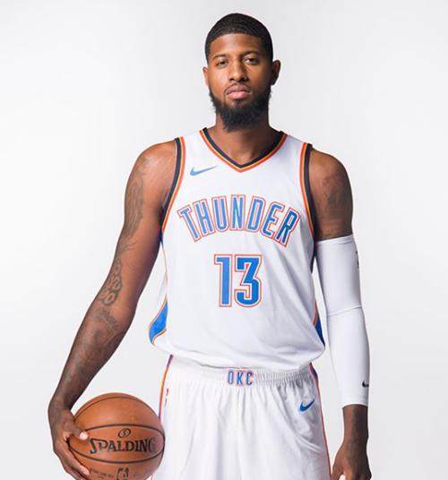 猛龙vs黄蜂伤病报告：巴雷特、康诺顿和约什·格林缺席（猛龙战黄蜂伤停名单：巴雷特、康诺顿、约什·格林缺阵）