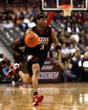 马德兴：U18国足11月将与吉尔吉斯斯坦U18进行两场内部热身赛（马德兴：U18国足将于11月与吉尔吉斯斯坦U18进行两场封闭热身赛）