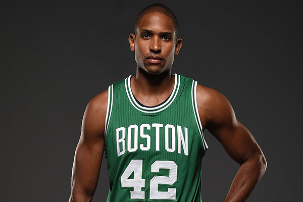 篮球NBA新秀榜更新，状元跌至第三（NBA新秀榜出炉，状元降至第三位）