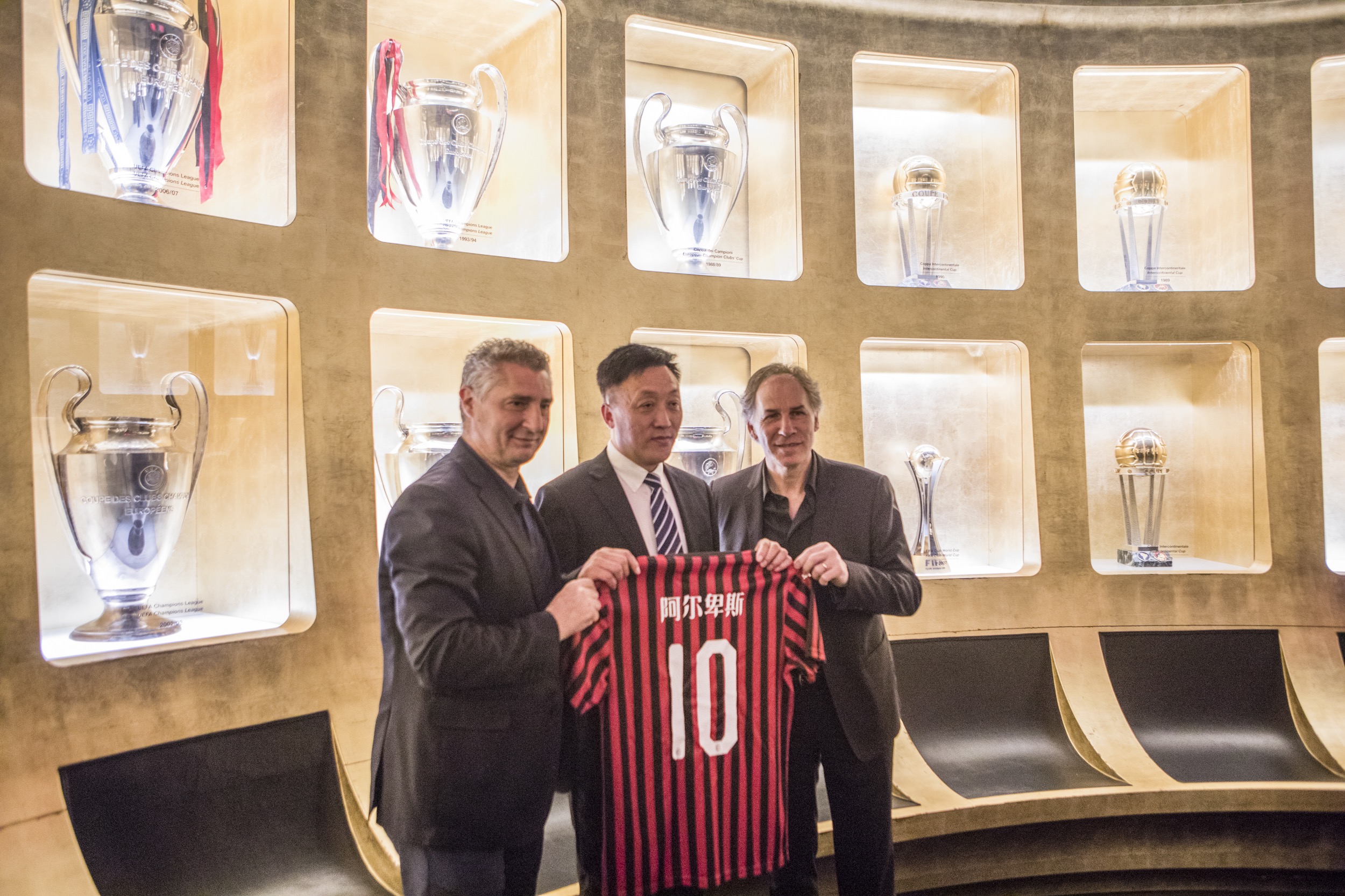 防守端的噪音太大了（防守端噪声过大）