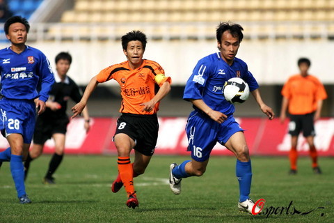 全市场：拉齐奥接近免签因西涅，年薪130万欧签约至明年6月（据全市场报道，拉齐奥接近以自由身签下因西涅，年薪130万欧，合同至明年6月）