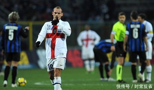 邵佳一会把青岛西海岸的这套5-4-1阵型自由切换...（邵佳一将灵活切换青岛西海岸的5-4-1阵型）