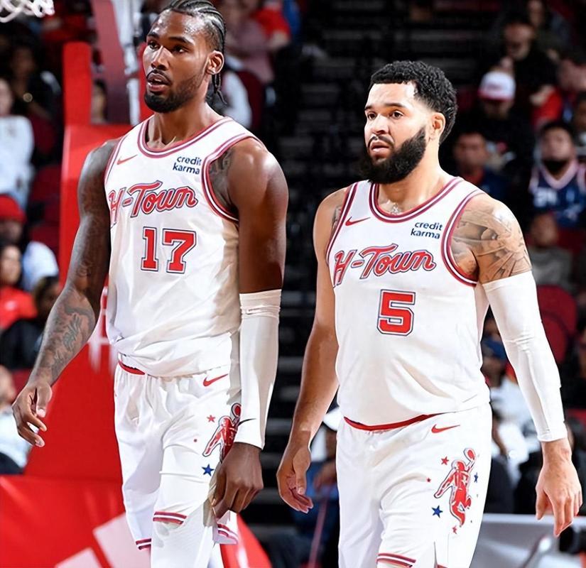 放弃阿根廷选择为意大利出战？卡斯特罗：我不能也不想那么做（改投意大利弃阿根廷？卡斯特罗：我既做不到也不愿）