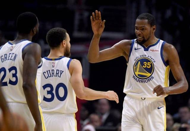 和黄潜方面起冲突，阿德耶米：我认为双方有互相挑衅的行为（阿德耶米谈与黄潜冲突：双方互有挑衅）