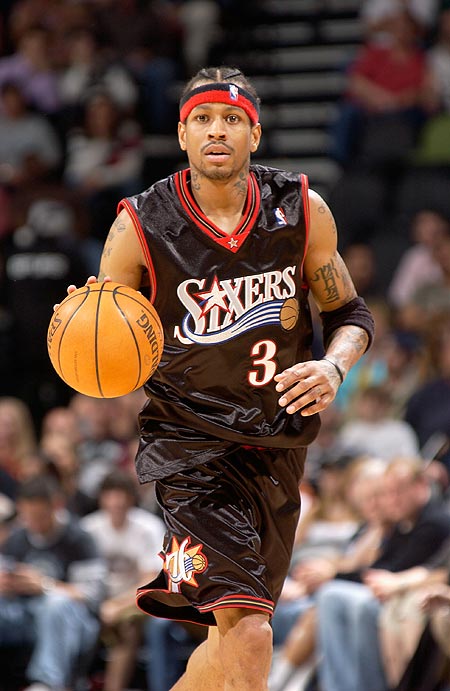 国际比赛日阵容公布 球迷关注（国际比赛日大名单出炉，球迷热议）