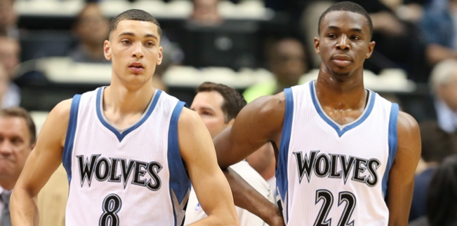 埃斯特旺：安帅在很多方面都帮了我，比赛后还给了我一个拥抱（埃斯特旺：安帅对我帮助良多，赛后还给了我一个拥抱）