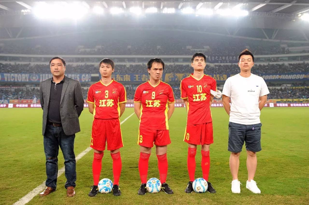 埃因霍温主帅：红军扳平后踢得很好，再进一球会改变比赛走势（埃因霍温主帅：利物浦追平后表现出色，若再下一城本可改写战局）