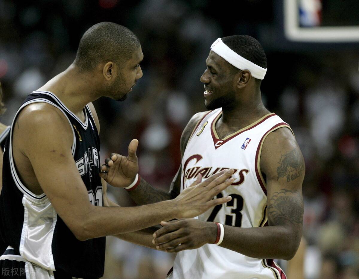 1-2折戟亚平宁！英超11.4亿豪门惨遭逆转跌出前8 各项赛事4场不胜（1-2客场折戟亚平宁！总身价11.4亿英超豪门遭逆转跌出前八 各赛事近4场不胜）