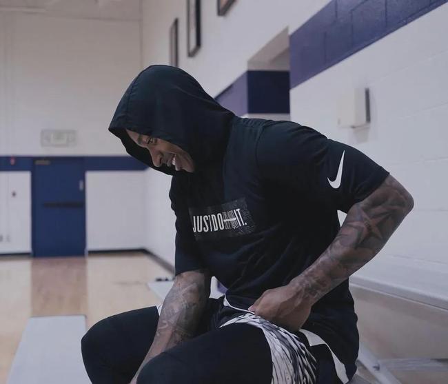 全市场：尤文对穆阿尼回归持乐观态度，但巴黎对谈判拖延不满（全市场：尤文看好穆阿尼回归，巴黎不满谈判进展缓慢）