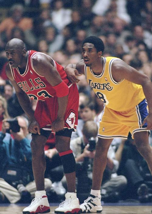 美媒：森林狼对欧文有意，爱德华兹本人支持这一举措（美媒：森林狼欲引进欧文，爱德华兹表示支持）